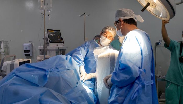 Imagem Assessoria HU Jovem de Catanduvas recebeu aplicação inédita de polilaminina no HU